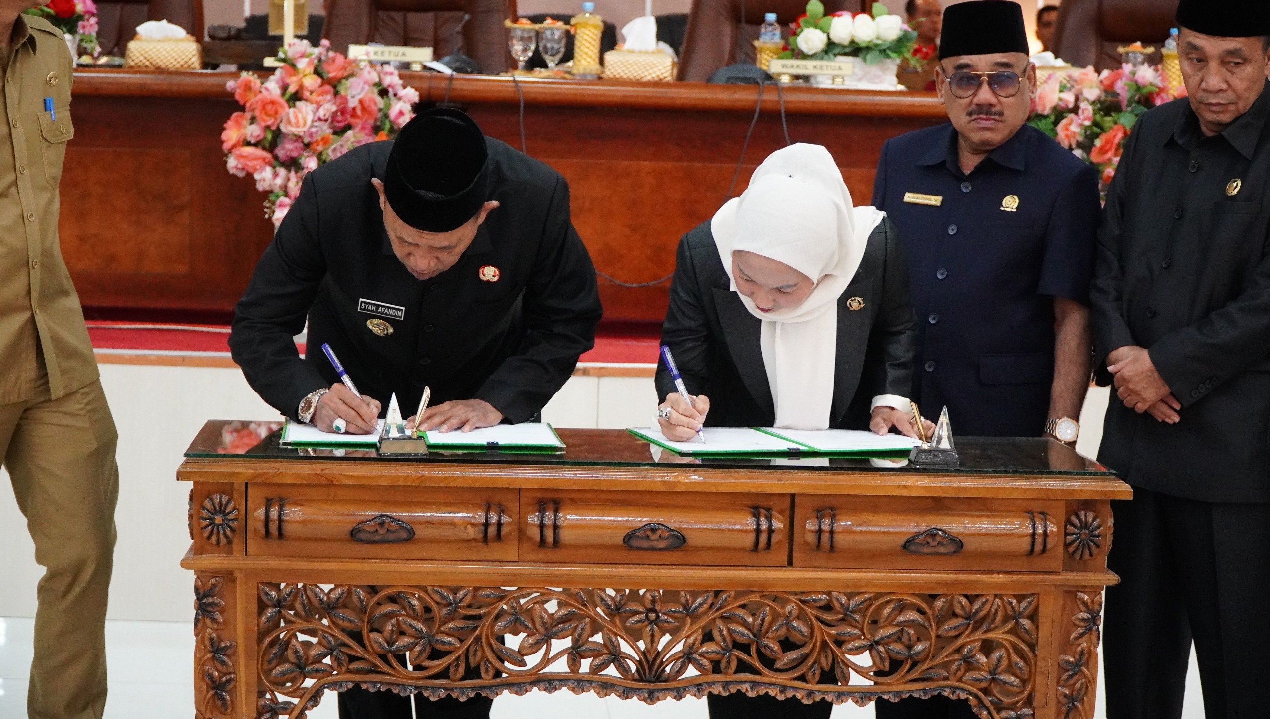 Syah Afandin Sahkan Penyertaan Modal untuk Perseroda Langkat Setia Negeri 5 WhatsApp Image 2025 10 20 at 13.57.33