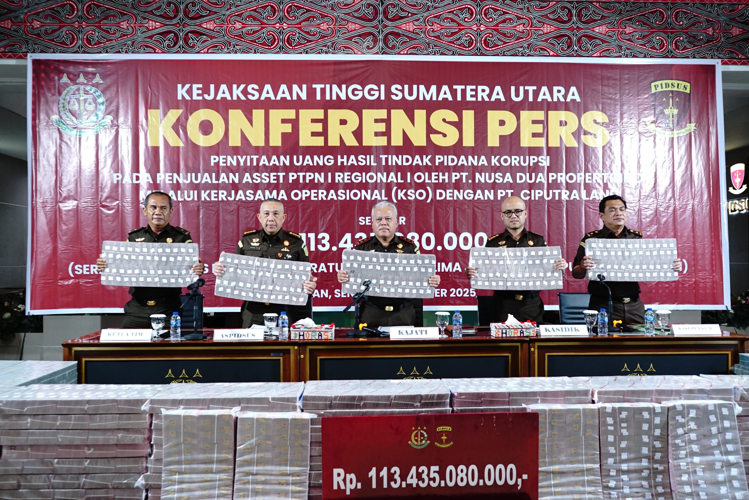 Kejati Sumut Kembali Terima Pengembalian Kerugian Negara Rp 113 Miliar Dari PT NDP Terkait Penjualan Aset PTPN I Regional 1 2 54f55d93e90444d9a2f81641c359b7e6