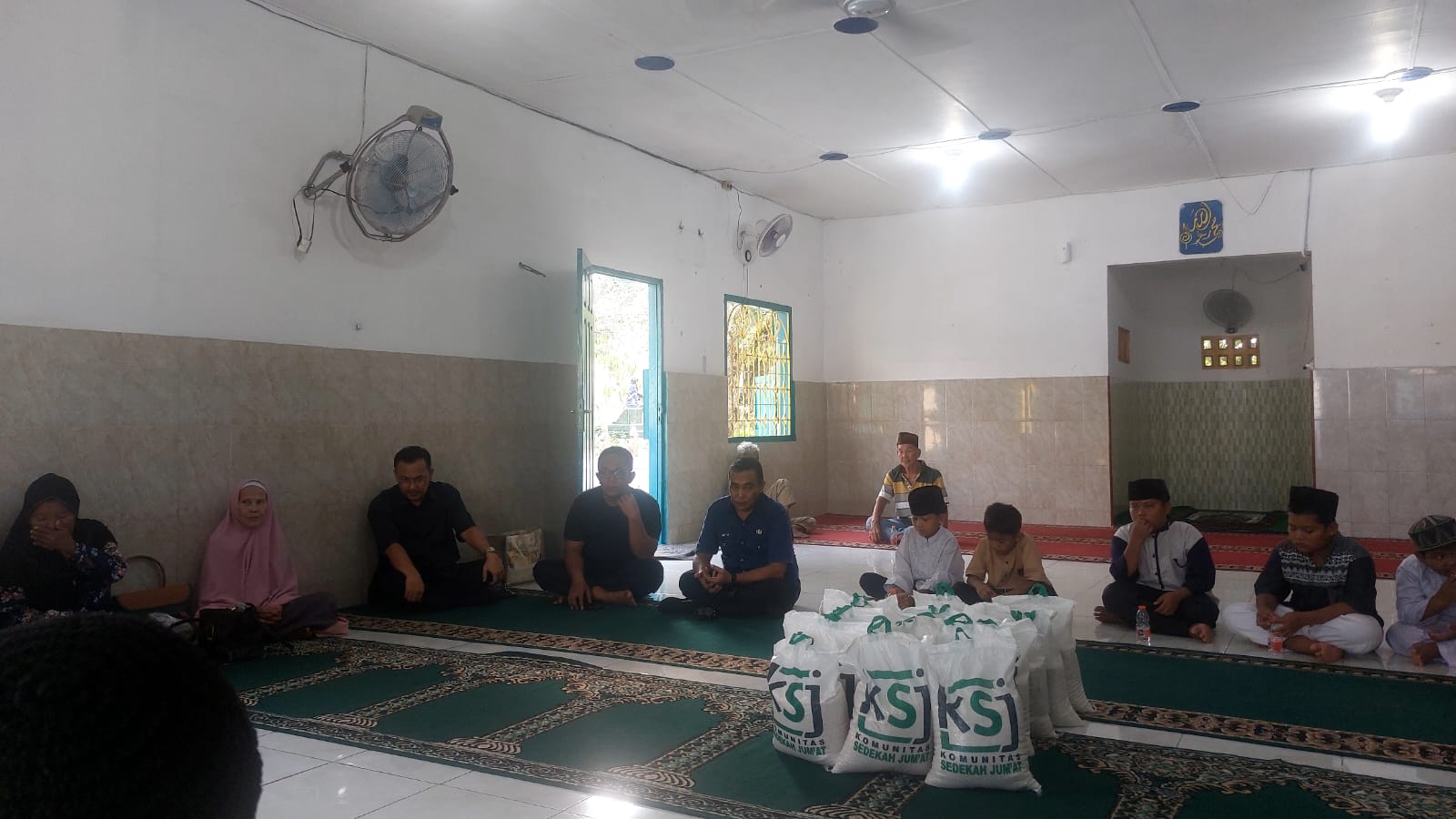 KSJ Tebingtinggi Terus Menebar Kebaikan, Edisi ke-325 Jadi Bukti Nyata Cinta dan Kepedulian Sosial 3 IMG 20251101 WA0012