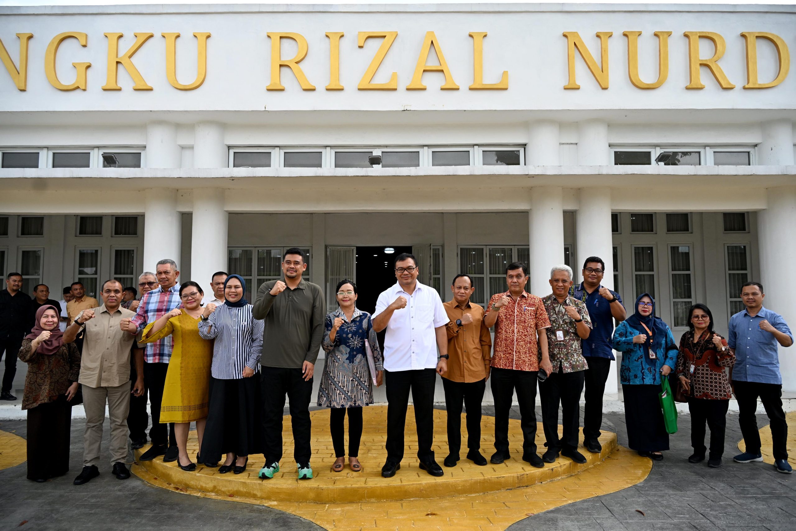 PERTEMUAN DENGAN BUPATI DELSER 01 scaled
