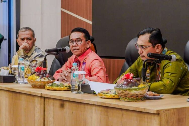 Zakiyuddin Harahap Sampaikan Masalah Normalisasi Sungai Medan ke DPR 750x500 1