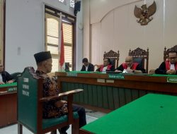 Hakim Pangkas Tuntutan JPU, Eks Kepsek SMKN 1 Pancurbatu Divonis 17 Bulan Terkait Korupsi Dana BOS