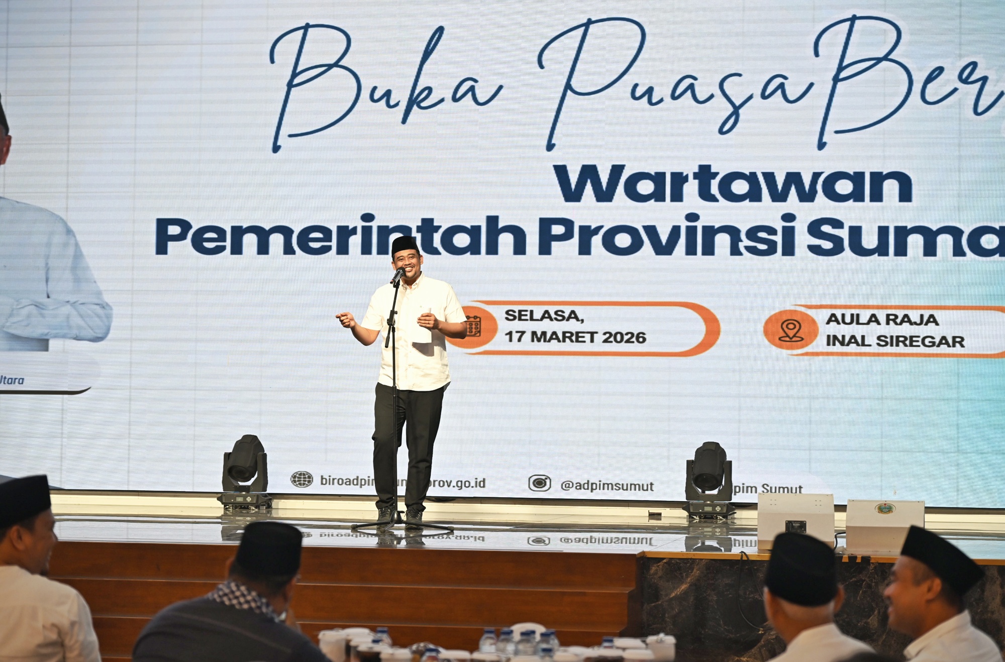 Gubsu Berbuka Puasa Bersama Wartawan PemprovSumut 3.jpg