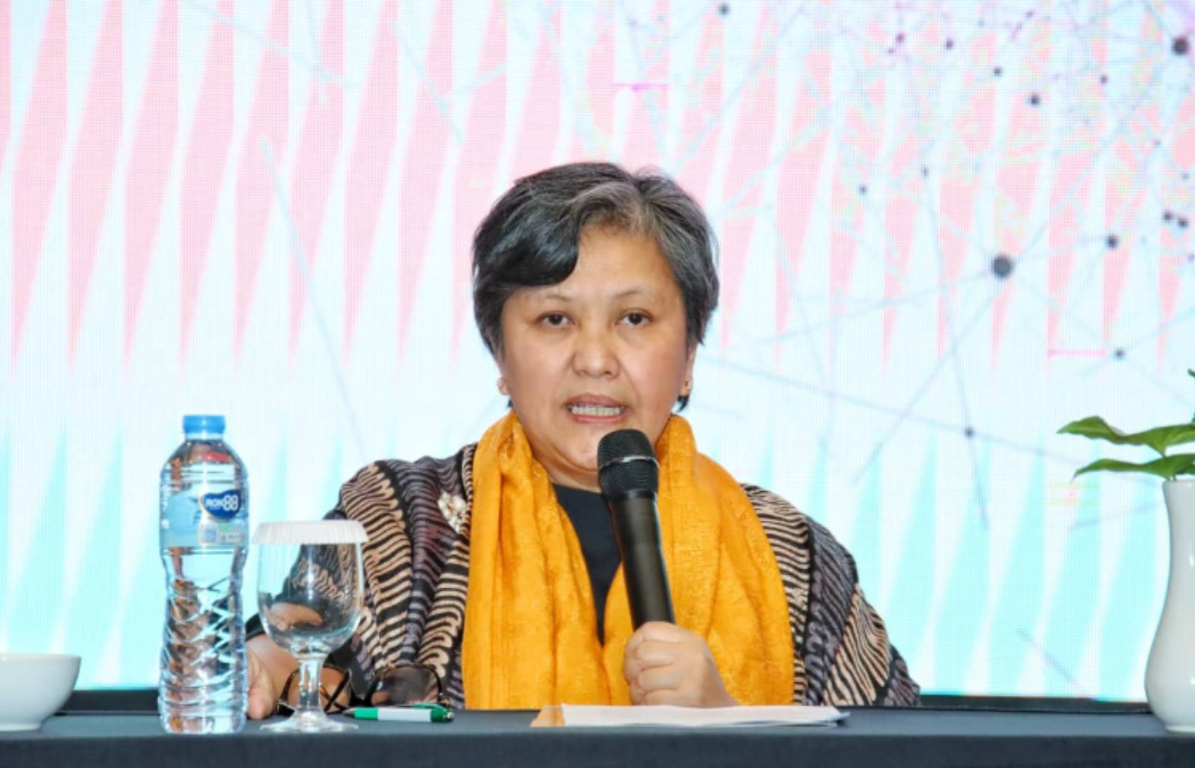 wakil ketua mpr lestari moerdijat mendorong perlu segera men gw7j