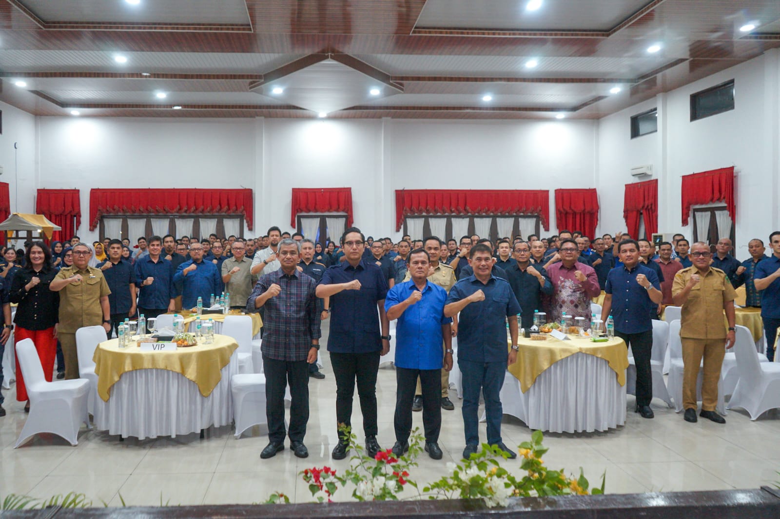 3b03e3a5 f475 4078 97b9 929808863b79