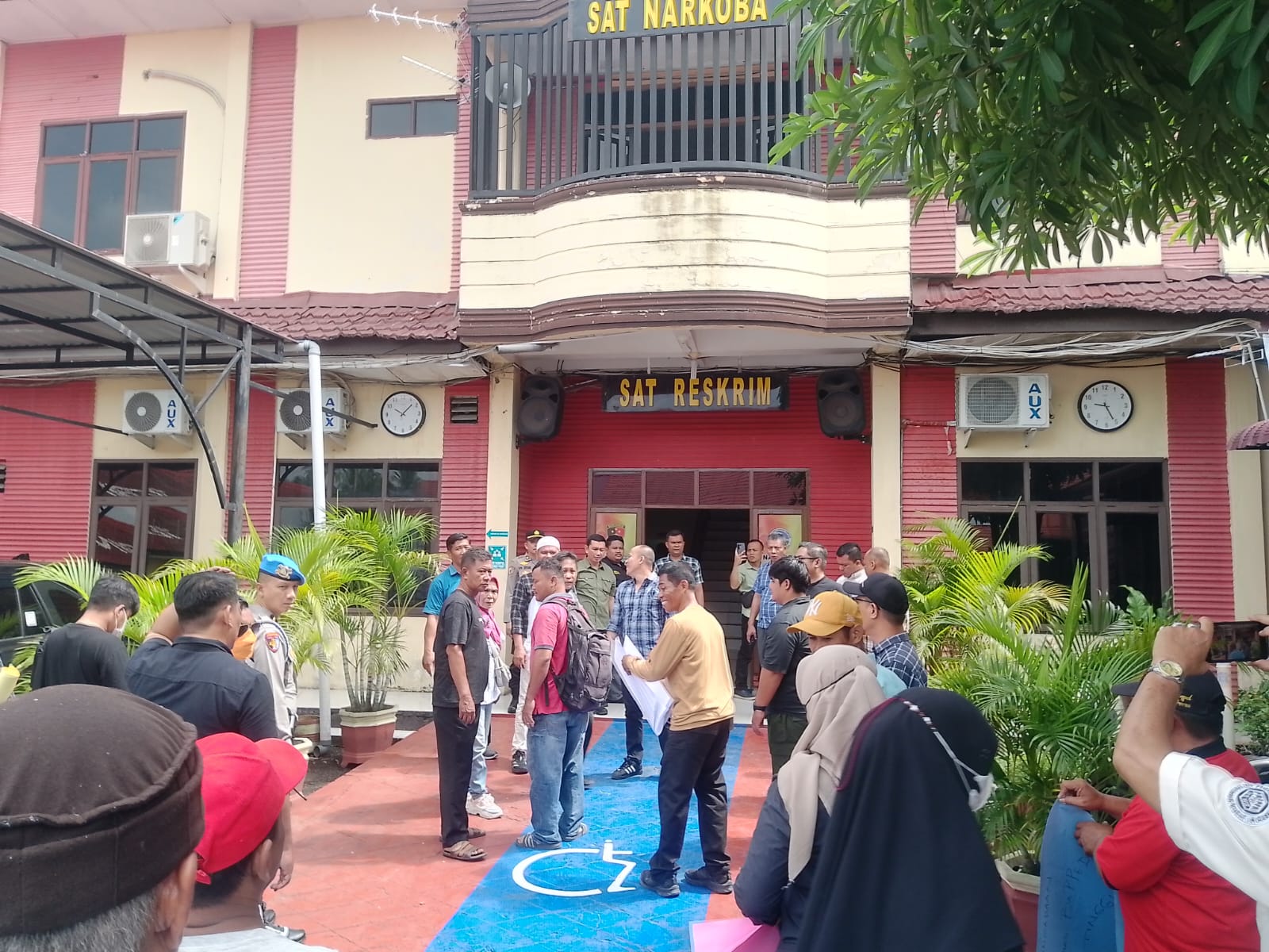 Massa TTB Unras di Polres Tebingtinggi, Desak Pengusutan Dugaan Anggaran Bappeda, Nama Sekda Ikut Disorot 2 6ebfd37c 5345 4d43 8cb2 95c6ab534239