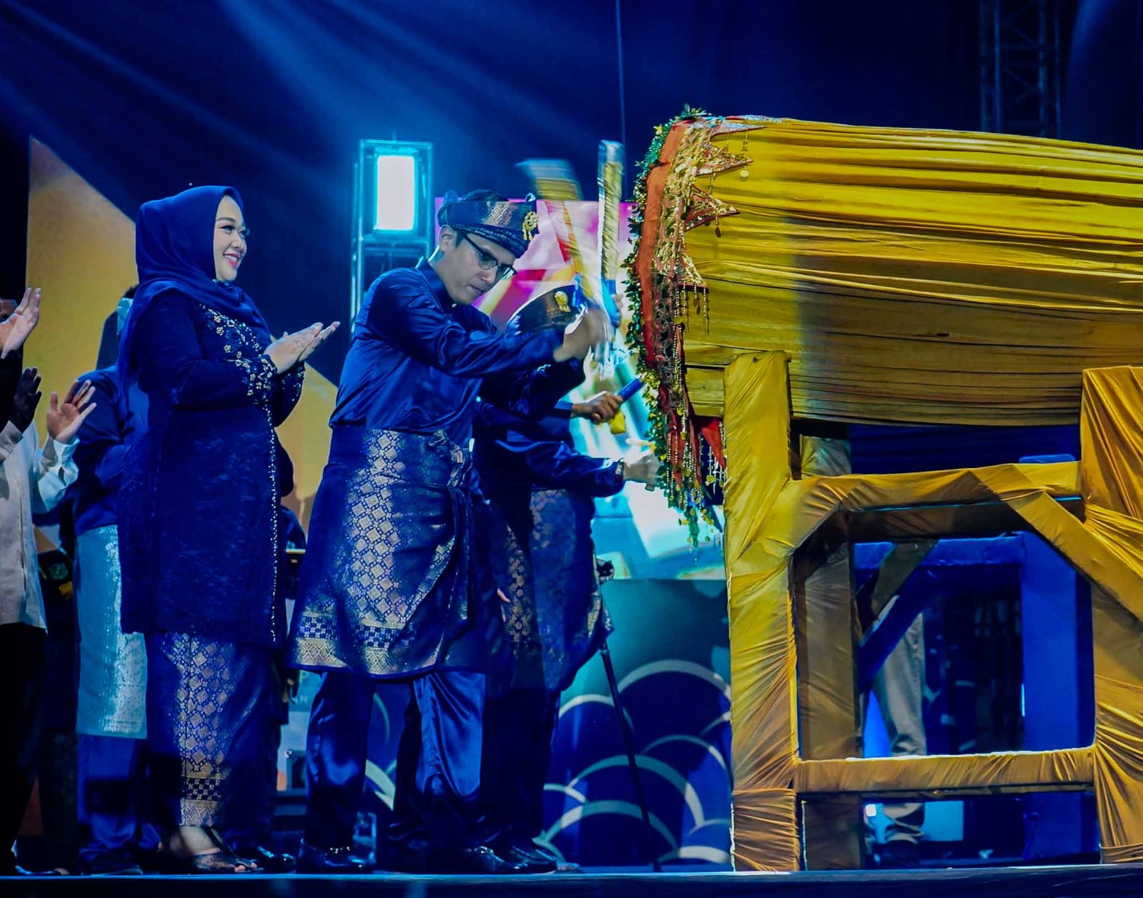 7ce933fb f857 4d2f b31d 177789e3f8a5