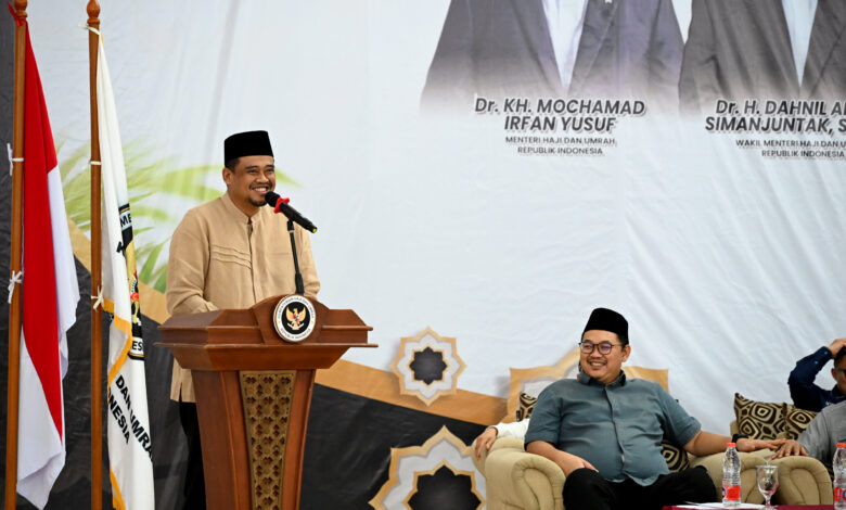 GUBSU DAN KOMIS VIII DPR RI LEPAS KLOTER 2 HAJI 06.jpg 780x470 1