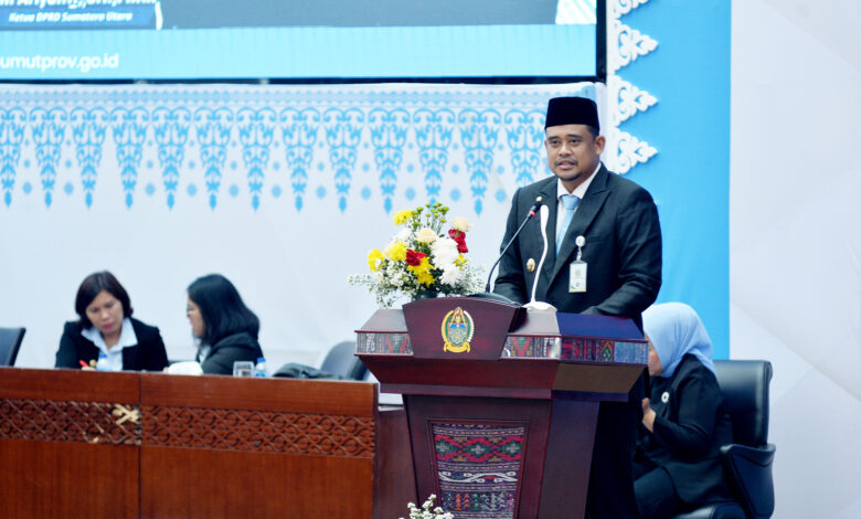 Gubsu Paripurna DPRD HUT 78 Provsu 3.jpg 780x470 1