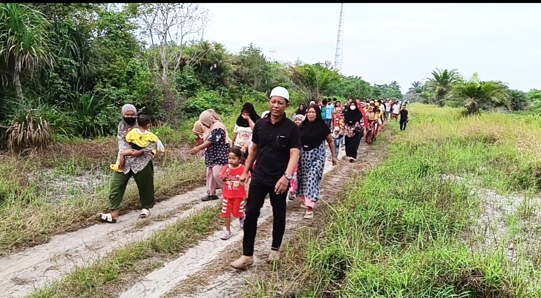 Diduga Kuasai Lahan Tak Sesuai Dokumen, Massa Desak Kapoldasu Periksa dan Tangkap Direktur PT Tambak Udang Kuala Bedagai 3 7e71499d 6e7e 4212 aaab 6eac0bd8a478
