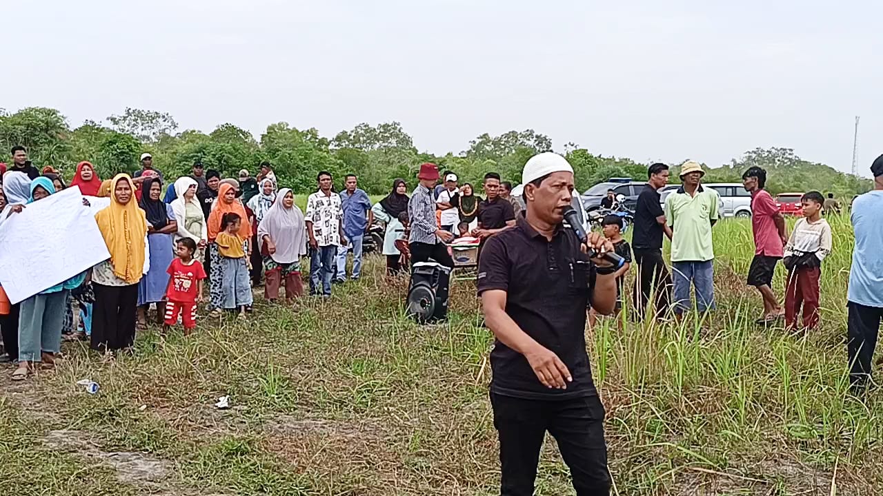 Diduga Kuasai Lahan Tak Sesuai Dokumen, Massa Desak Kapoldasu Periksa dan Tangkap Direktur PT Tambak Udang Kuala Bedagai 2 96469d67 e070 497a 826f 10d233b29d5a