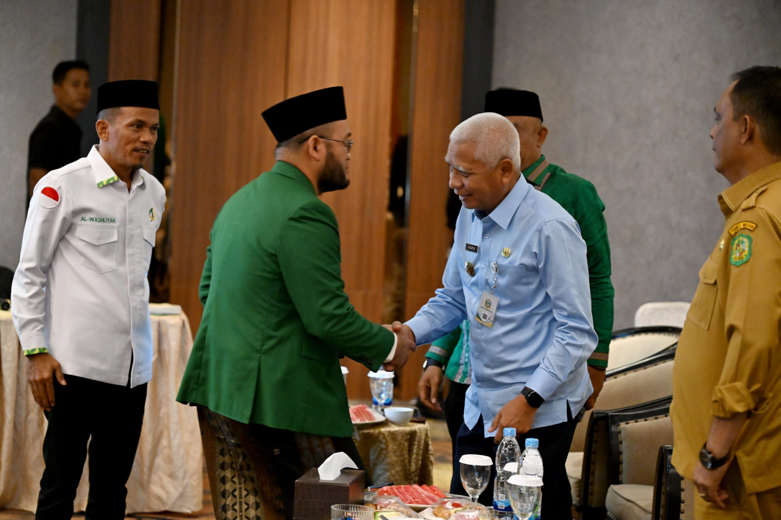 WAGUB PELANTIKAN MAHASISWA WASLIYAH 04.jpg scaled