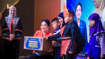 Bunda PAUD Kota Medan Airin Rico Waas Hadirkan Keceriaan dalam Program Makanan Tambahan untuk Anak PAUD