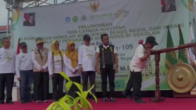 Dari Kaltim, Mendikdasmen Abdul Mu’ti dan Gubernur Rudy Mas’ud Dukung Gerakan 1000 Cahaya ‘Aisyiyah Lawan Krisis Iklim