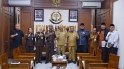 Sekda Provsu Dampingi Ketua LPTQ dan Jajaran Bertemu Kajati Sumut