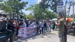 Alisansi CS KERAS Geruduk Kejatisu dan Bakar Foto Walikota, Goklif Manurung: Kajati Sumut Segera Periksa & Tangkap Wesly Silalahi Terkait Gurita Korupsi di Siantar 2 IMG 20260619 WA0054