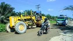 Perbaikan Jalan Aek Nabara Negeri Lama 2 1 780x470 1