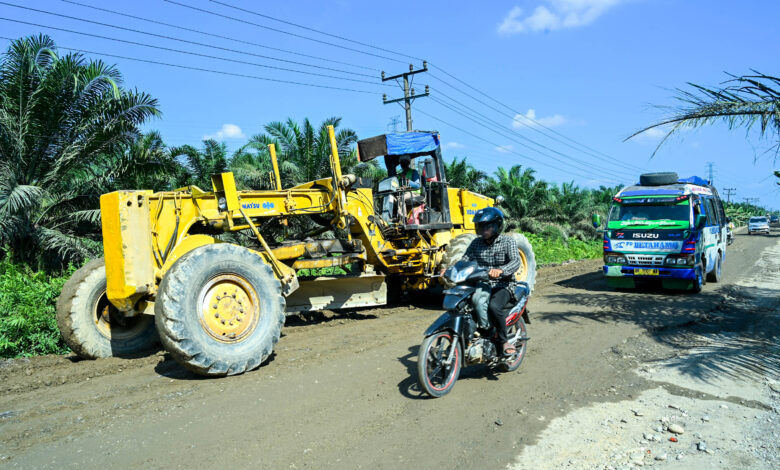 Perbaikan Jalan Aek Nabara Negeri Lama 2 1 780x470 1