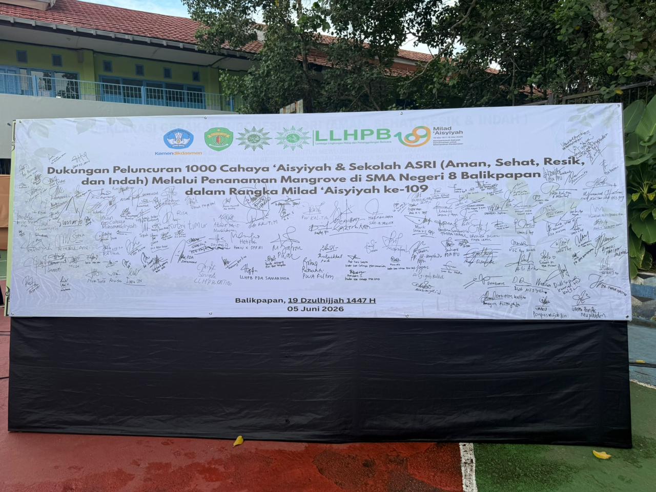 Dari Kaltim, Mendikdasmen Abdul Mu'ti dan Gubernur Rudy Mas'ud Dukung Gerakan 1000 Cahaya ‘Aisyiyah Lawan Krisis Iklim 3 ec017f45 915d 42f1 855e b07e66212605