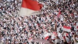 Dinamika Hubungan Penguasa Dengan Rakyat 2 0.56758700 1555152428 830 556