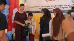 Kahiyang Ayu Serahkan Santunan Pendidikan untuk 118 Siswa Binaan DWP Sumut 4 DWP Hari anak nasional 47.jpg 780x470 1
