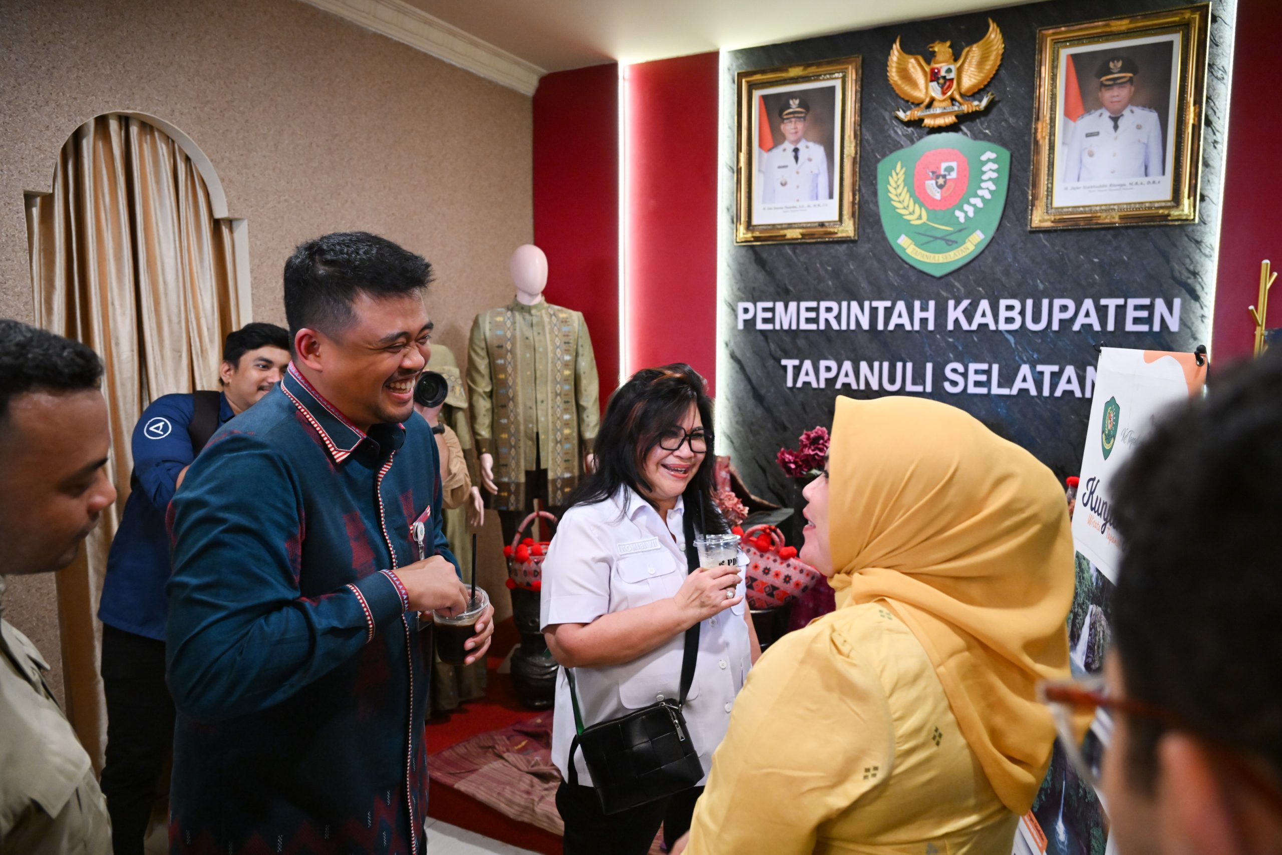 Gubsu Kunjungan DPR RI Komisi VII di PRSU 13.jpg scaled