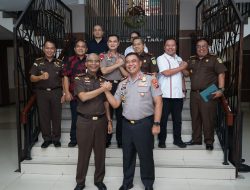 Didampingi Wakapolda Dan Dirkrimsus, Kapolda Sumatera Utara Silaturahmi Dengan Kajati, Tegaskan Polri dan Kejaksaan Akan Terus Menjalin Sinergitas