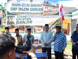 Ketum PP Persis dan Wamen Dikdasmen Tinjau Sekolah Terdampak Banjir di Tapanuli Tengah, Resmikan Ruang Kelas Darurat