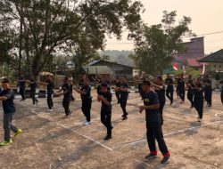 Mempererat Kebersamaan dan Persahabatan di Tapal Batas, Pos Kotis Satgas Yonarmed 13/Nanggala Gelar Beragam Lomba Memeriahkan HUT Ke-81 RI