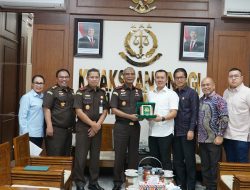 Kajati Sumatera Utara Terima Audiensi Badan Pembentukan Peraturan Daerah DPRD Sumut