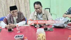 Bupati Sergai Nikmati Kerang Rebus di Warung Idola, Dorong Generasi Muda Berwirausaha 4 IMG 20260818 WA0031