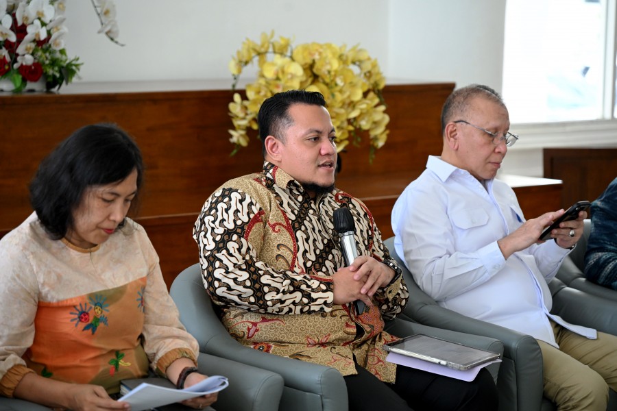 040926 TEMU PERS IMT GT 03 jpg