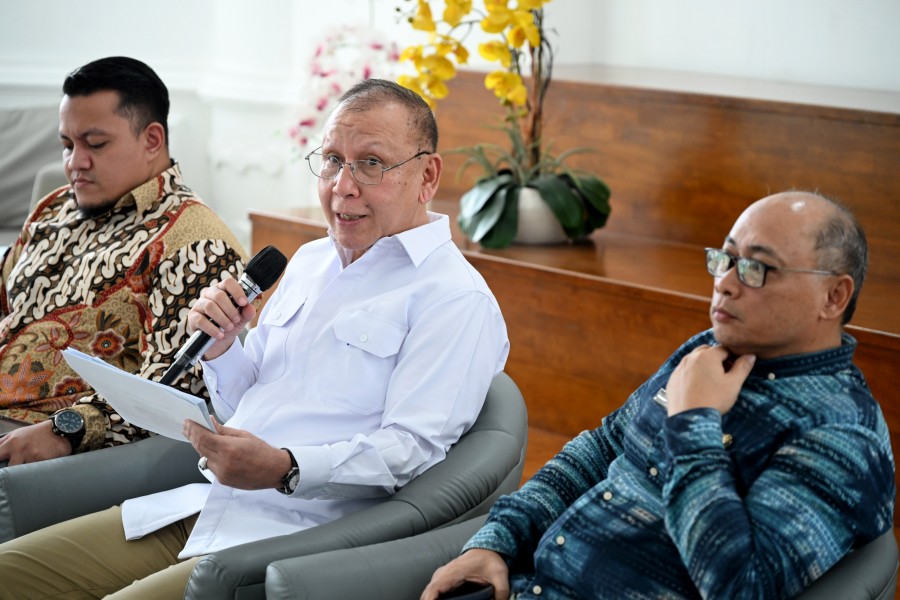040926 TEMU PERS IMT GT 05 jpg