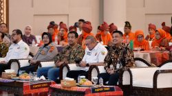 Gubsu hadiri pelantikan IKM 2.jpg
