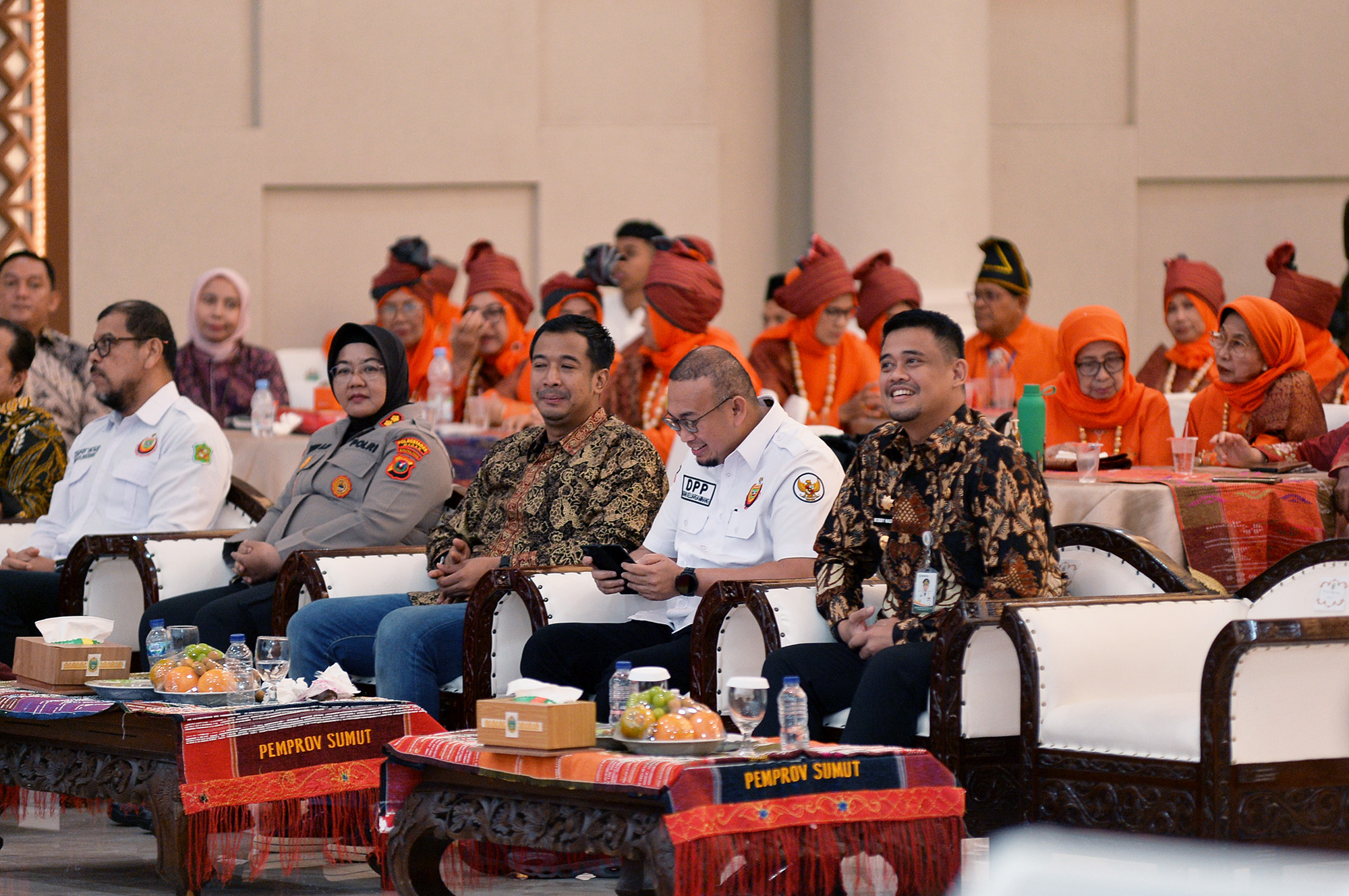 Gubsu hadiri pelantikan IKM 2.jpg