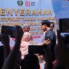 Gubernur Bobby Dampingi Wapres Gibran Serahkan Sertifikat Huntap di Sibolga, Warga Bersyukur Miliki Rumah untuk Ditempati Selamanya