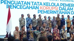 Ikuti Rakor Penguatan Tata Kelola Pemerintahan Daerah dan Pencegahan Korupsi, Rico Waas Tandatangani Komitmen Bersama 2 facdf4a3 6b3c 4c00 854d ba97c7e769fb