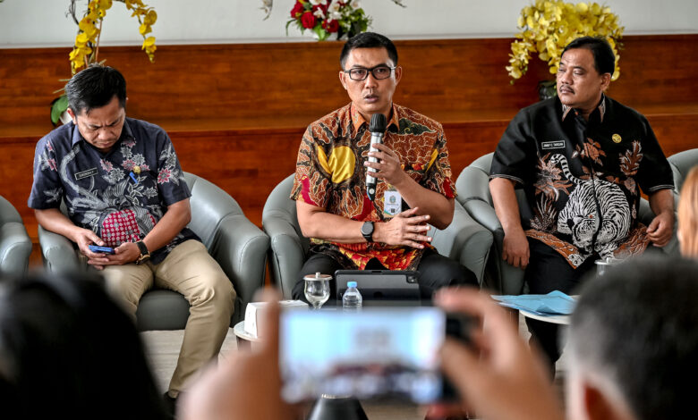 161026 TEMU PERS KLHK 03.jpg 780x470 1