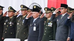 Wagub Sumut Tegaskan TNI dan Rakyat Kekuatan Utama Jaga Kedaulatan NKRI 2 Wagub Upacara HUT TNI ke 81 Sumut 2026 7.jpg 780x470 1