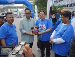 Lepas Jalan Sehat Spark Go To Campus, Wali Kota Medan Tekankan Pentingnya Edukasi Kesehatan Reproduksi