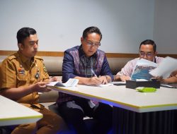 Rico Waas Siapkan Percepatan Bedah Rumah, Target 898 Unit Tuntas Desember