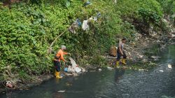 Atasi Sampah Menumpuk, Rico Waas Siapkan 26 Truk dan 151 Becak Motor Pengangkut Sampah 4 img 20261024 wa0115 1792844679